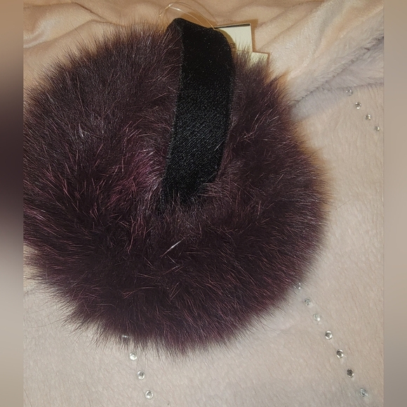 NWT Genuine Fox Fur Merlot Earmuffs Velvet Band - Picture 8 of 9